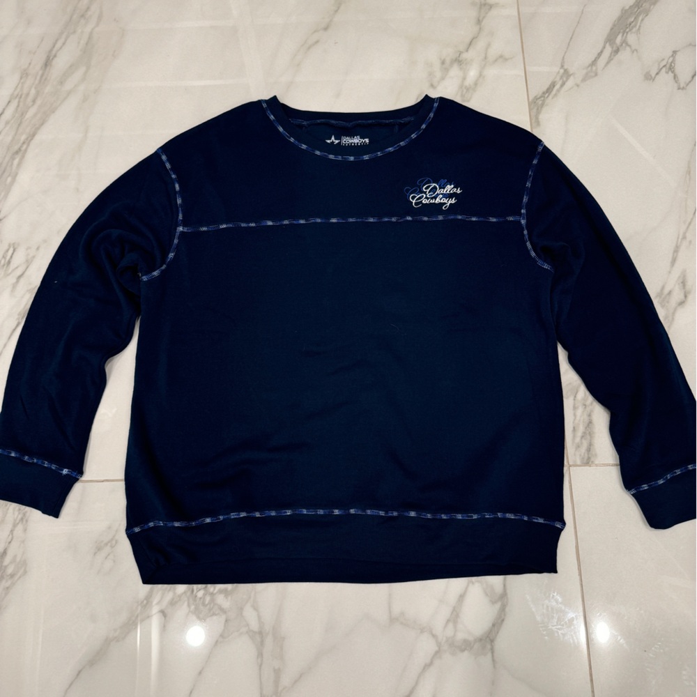 Dallas Cowboys Authentic Women’s Sweater, NWT, Size Large
